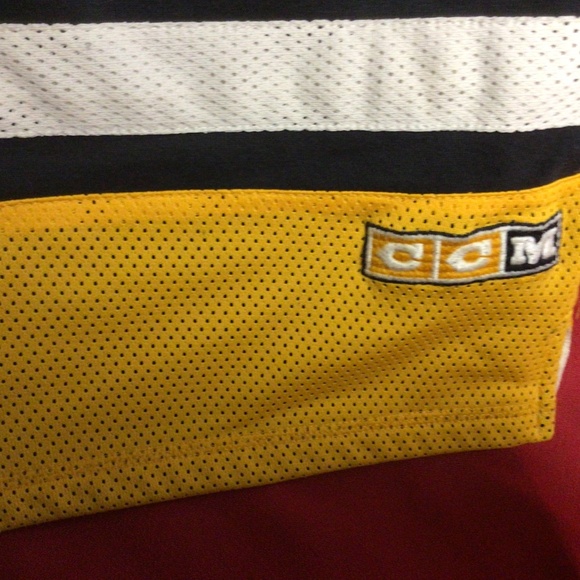 NHL BOSTON Bruins youth hoodie - Picture 4 of 4
